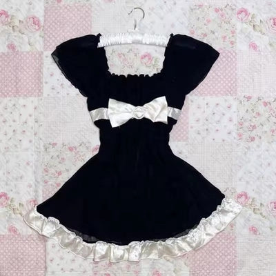 Damen Sommerliches Minikleid mit verspielten Punkten und eleganten Rüschendetails WOLFF