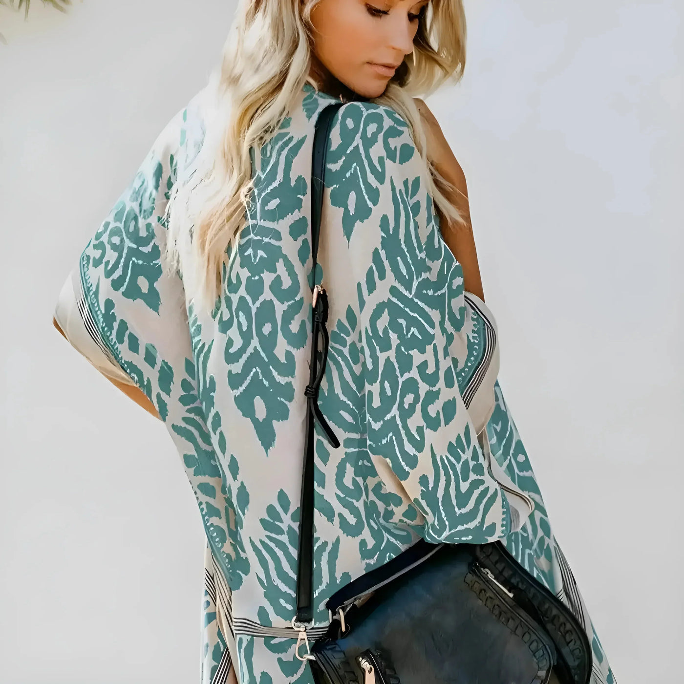 Avelena | Strandkimono Mit Kunstvollen Mustern